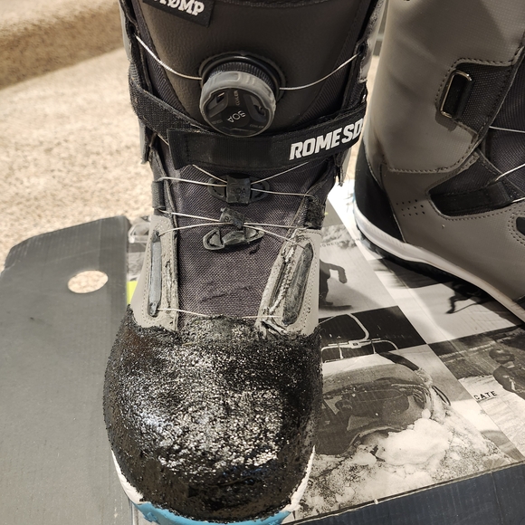 Men's Rome, STOMP Gray and Black Snow Boots - Picture 6 of 6